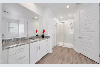 3290 N 199th Lane, Buckeye, AZ 85396 - Photo 5