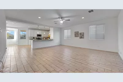 3290 N 199th Lane, Buckeye, AZ 85396 - Photo 9