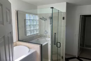 3721 S Hawthorn Dr, Chandler, AZ 85248 - Photo 13