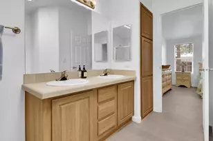 3901 E Pinnacle Peak Rd, Phoenix, AZ 85050 - Photo 23