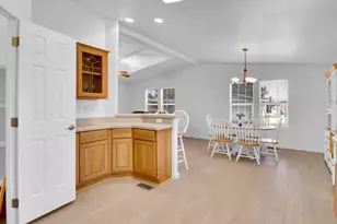 3901 E Pinnacle Peak Rd, Phoenix, AZ 85050 - Photo 13