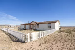 26785 N Dark Sky Dr, Paulden, AZ 86334 - Photo 23