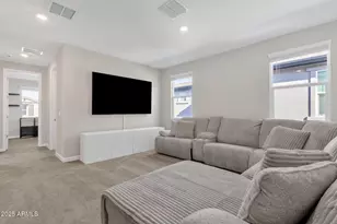 5823 E Rose Garden Ln, Phoenix, AZ 85054 - Photo 21