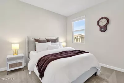 5823 E Rose Garden Lane, Phoenix, AZ 85054 - Photo 19