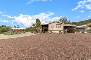 34905 S School Loop Rd, Black Canyon City, AZ 85324 - Photo 3