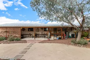 34905 S School Loop Rd, Black Canyon City, AZ 85324 - Photo 31