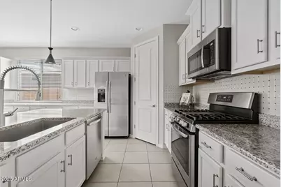 20471 E Carriage Way, Queen Creek, AZ 85142 - Photo 3