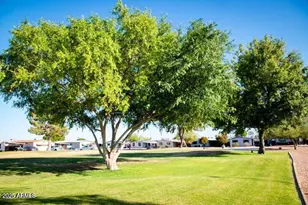 8601 N 103rd Ave, Peoria, AZ 85345 - Photo 17