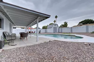 6959 W Solano Dr, Glendale, AZ 85303 - Photo 25