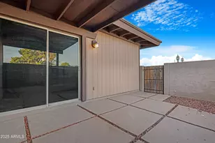 906 S Acapulco Ln, Tempe, AZ 85281 - Photo 27