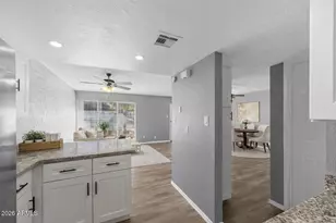 1828 W Tuckey Ln, Phoenix, AZ 85015 - Photo 7