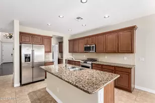 18171 W Marshall Ln, Surprise, AZ 85388 - Photo 5