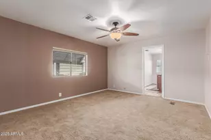 3036 E Utopia Rd, Phoenix, AZ 85050 - Photo 15