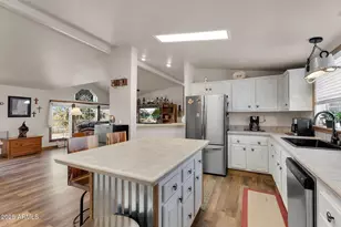 1218 E Sentinel Rock Rd, Phoenix, AZ 85086 - Photo 23