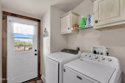 1218 E Sentinel Rock Road, Phoenix, AZ 85086 - Photo 47