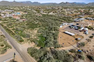 1218 E Sentinel Rock Rd, Phoenix, AZ 85086 - Photo 9