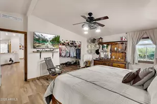 1218 E Sentinel Rock Rd, Phoenix, AZ 85086 - Photo 39