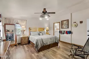 1218 E Sentinel Rock Rd, Phoenix, AZ 85086 - Photo 41