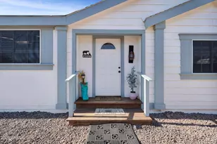 1218 E Sentinel Rock Rd, Phoenix, AZ 85086 - Photo 15