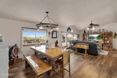 1218 E Sentinel Rock Road, Phoenix, AZ 85086 - Photo 33