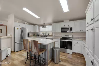 1218 E Sentinel Rock Road, Phoenix, AZ 85086 - Photo 25