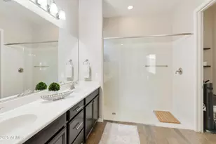 1517 W Redondo Dr, Gilbert, AZ 85233 - Photo 23