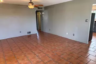 4131 E Camelback Rd, Phoenix, AZ 85018 - Photo 3