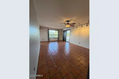 4131 E Camelback Road #38, Phoenix, AZ 85018 - Photo 5