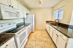 11260 N 92nd St, Scottsdale, AZ 85260 - Photo 5