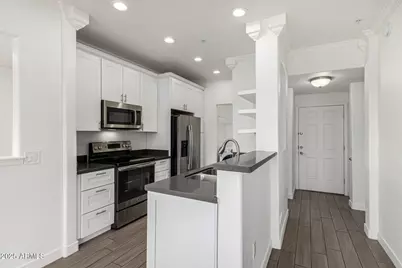 9820 N Central Avenue #102, Phoenix, AZ 85020 - Photo 11