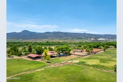 707 E Quarterhorse Lane, Camp Verde, AZ 86322 - Photo 1