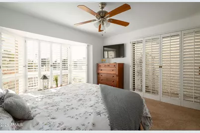 4621 E Winston Drive, Phoenix, AZ 85044 - Photo 15