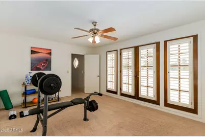 4621 E Winston Drive, Phoenix, AZ 85044 - Photo 9