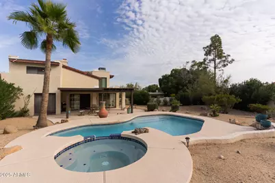 4621 E Winston Drive, Phoenix, AZ 85044 - Photo 11