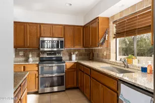 4621 E Winston Dr, Phoenix, AZ 85044 - Photo 13