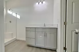 11069 W Laguna Dr, Arizona City, AZ 85123 - Photo 15