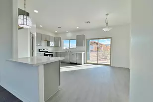 11069 W Laguna Dr, Arizona City, AZ 85123 - Photo 7