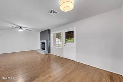 8631 E Plaza Avenue, Scottsdale, AZ 85250 - Photo 9