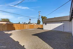 2320 E Whitton Ave, Phoenix, AZ 85016 - Photo 17