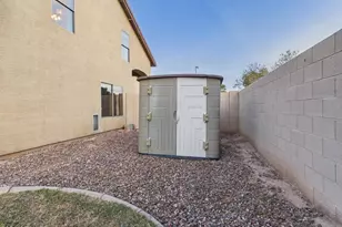 912 N 164th Dr, Goodyear, AZ 85338 - Photo 37