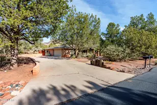 330 Foothills S Dr, Sedona, AZ 86336 - Photo 35