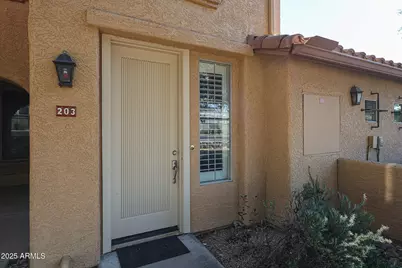 10655 N 9th Street #203, Phoenix, AZ 85020 - Photo 3