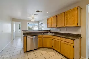 20346 N 109th Ln, Peoria, AZ 85373 - Photo 23