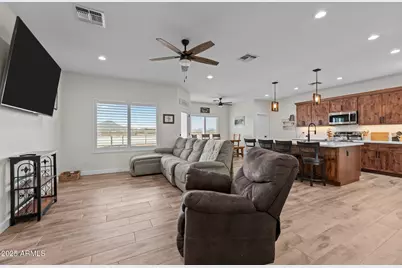 46130 W Trotter Road, Wickenburg, AZ 85390 - Photo 15