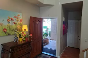 7949 E Joshua Tree Ln, Scottsdale, AZ 85250 - Photo 11