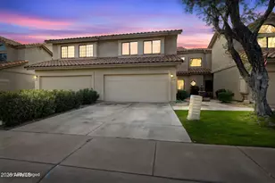 7949 E Joshua Tree Ln, Scottsdale, AZ 85250 - Photo 31