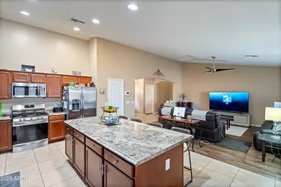 17516 W Pershing Street, Surprise, AZ 85388 - Photo 15