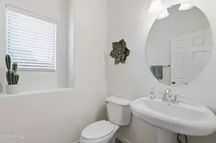 14527 W Caribbean Ln, Surprise, AZ 85379 - Photo 9