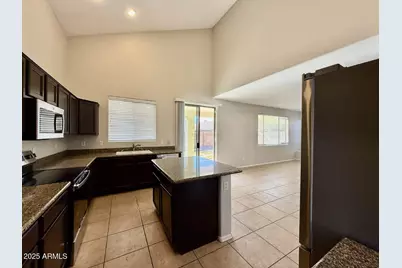 3361 E Pinot Noir Avenue, Gilbert, AZ 85298 - Photo 5