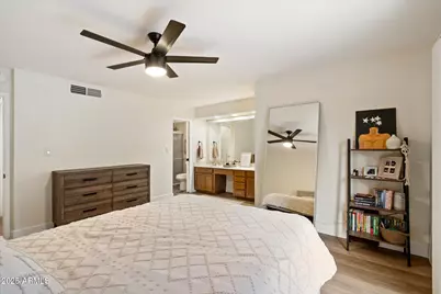 3415 N 36th Street #4, Phoenix, AZ 85018 - Photo 9